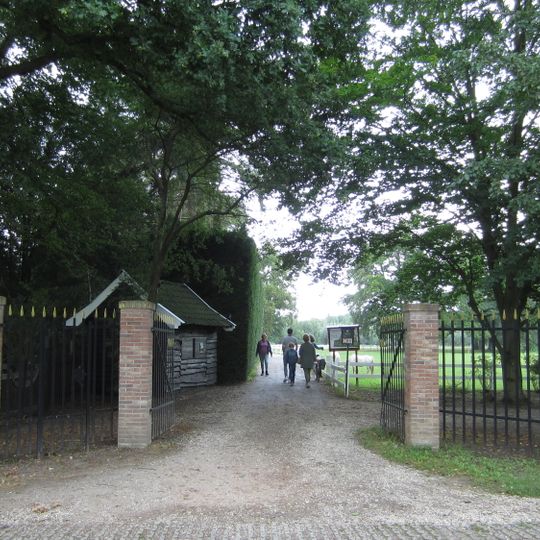 Warmelo, hek Borculoseweg