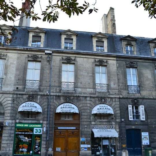 Maison, 33 place Gambetta