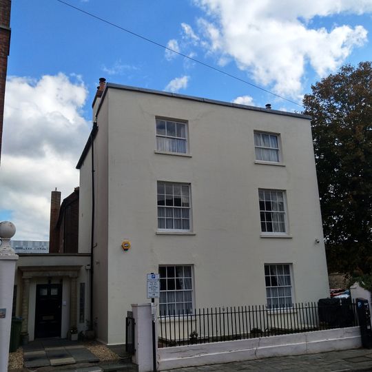 8, Bugle Street