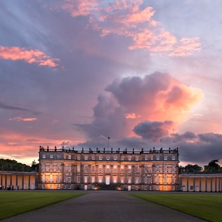 Hopetoun House