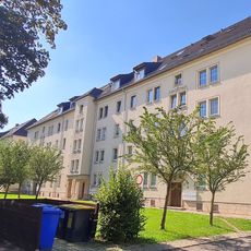 Apartment block Kurt-Eisner-Straße 25; 27; 29