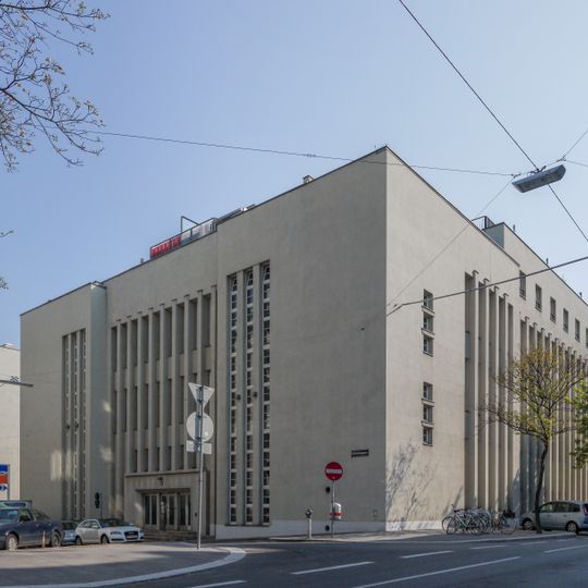 Siebenbrunnenfeldgasse 20