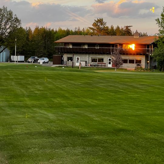 Sandtrap Golf Course