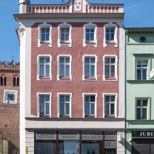 2 Świętego Wojciecha Street in Ząbkowice Śląskie