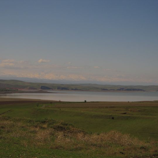 Kempir-Abad reservoir