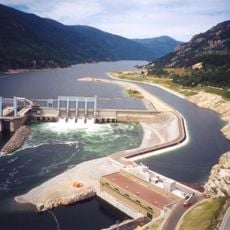 Hugh Keenleyside Dam