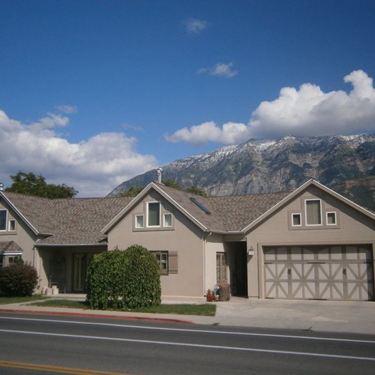 Lars and Christina Olsen House