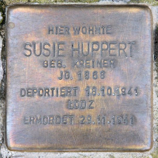 Stolperstein en memoria de Susie Huppert