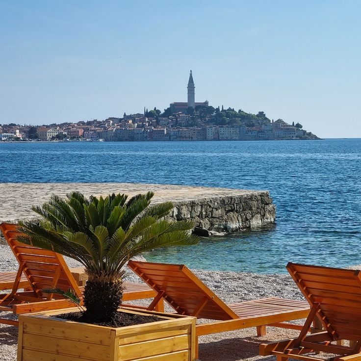 Porton Nature Hideouts