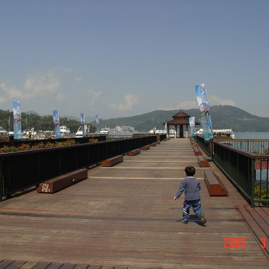 Ita Thao Pier