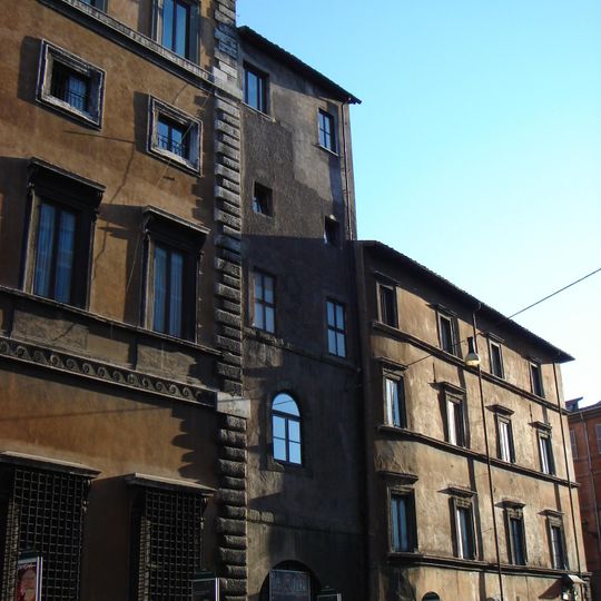 Via delle Botteghe Oscure