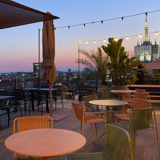 SunEleven Rooftop Bar