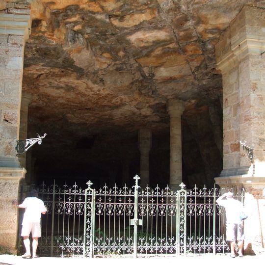Grotte du Saint-Sépulcre