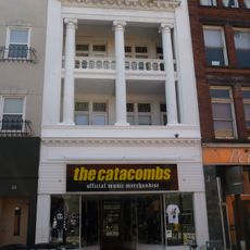 37-39 King Street West