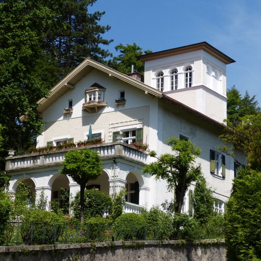 Villa Tausch