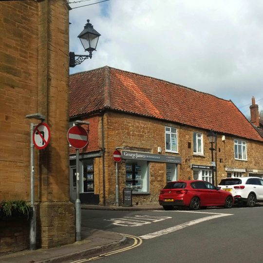 31, St James's Street