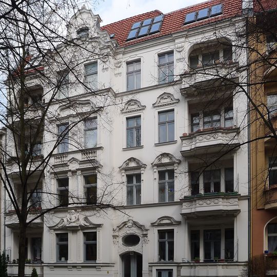 Mietshaus & Einfriedung Dickhardtstraße 56