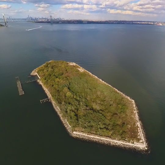 Hoffman Island