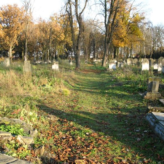 Jewish cemetery in Piotrków Trybunalski