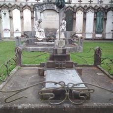 Panteó de la Família Danés