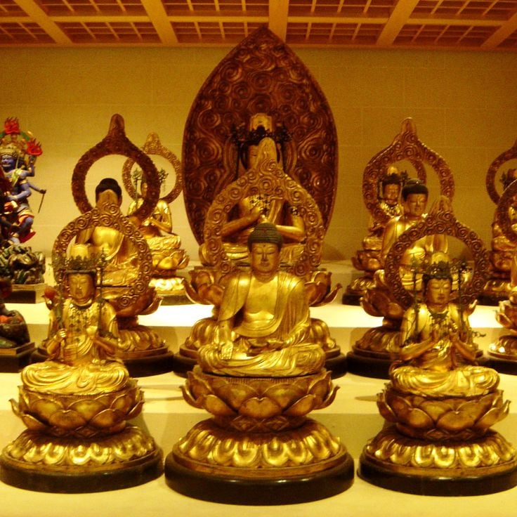 Panthéon bouddhiste