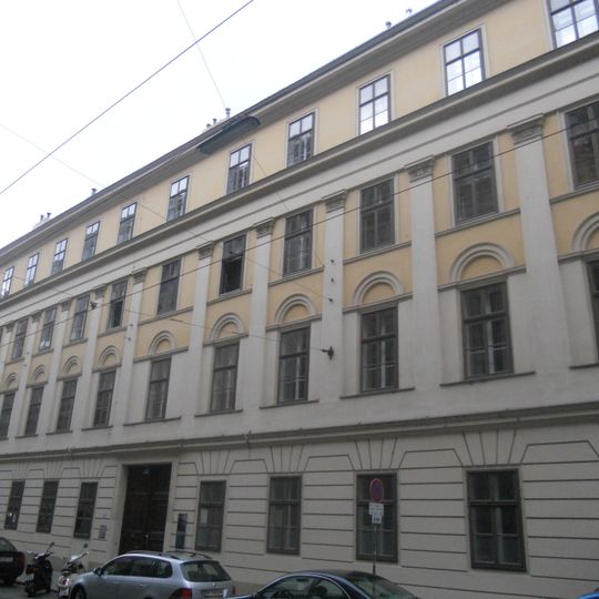 Elisabethinen-Zinshaus