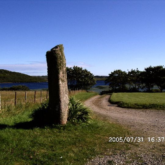 Menhir von Achaban House