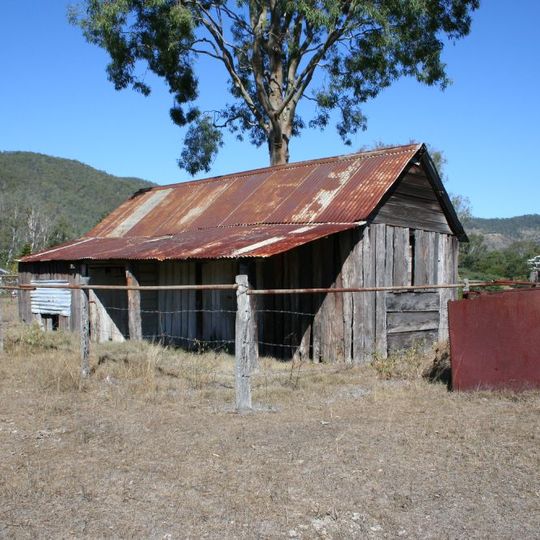 Selector's Hut, Camp Mountain