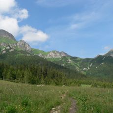 Široké sedlo