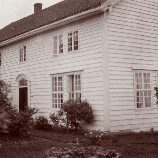 Gloppen prestegård
