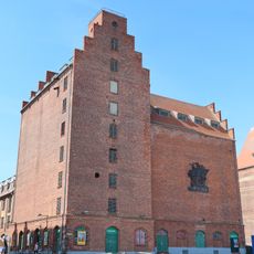 Hafenstraße 6, 7 , Silo IV