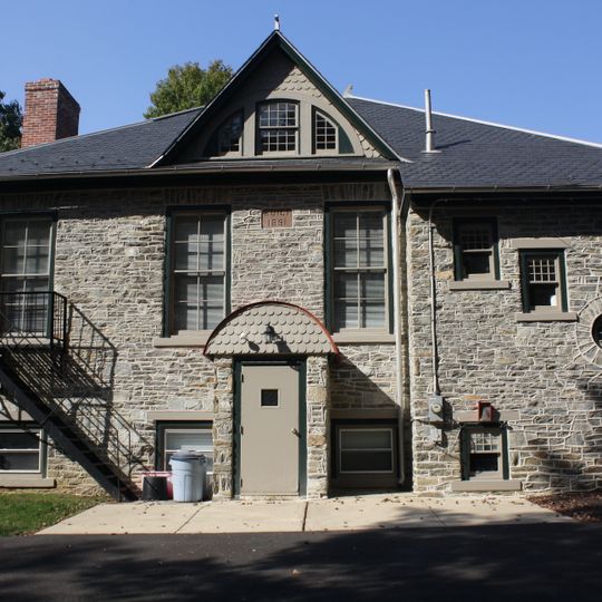 Langhorne Manor School