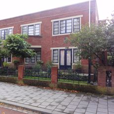 Dubbele woonhuis in expressionistische stijl