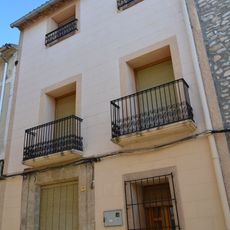 Edifici al carrer Colom, 51