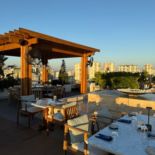 Asmani Restaurant