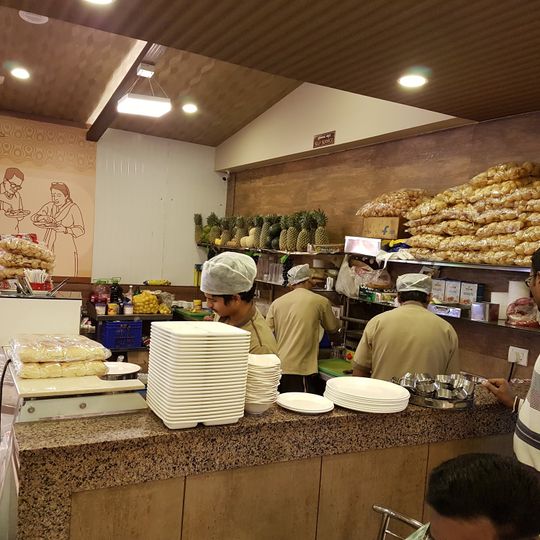 Srinidhi Veg Food Court