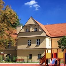 Zespół dworski w Bziu