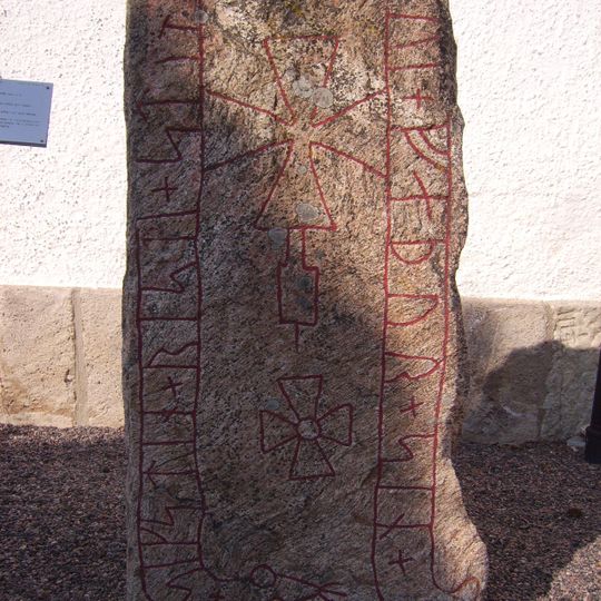 Östergötlands runinskrifter 13