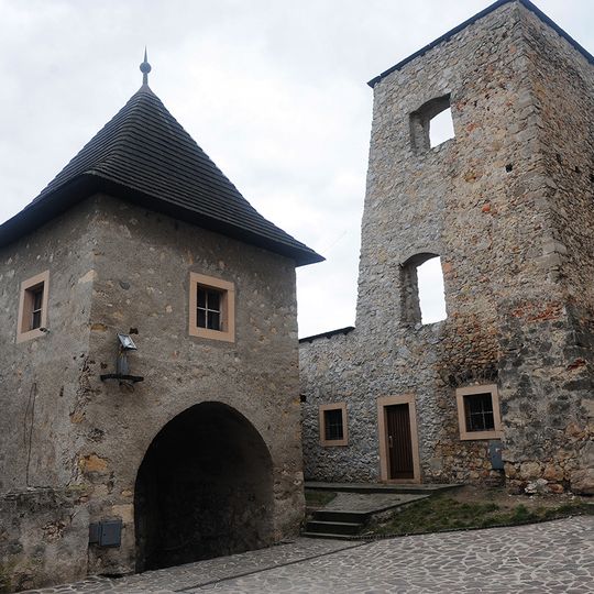 Trenčiansky hrad, veža hradná II.