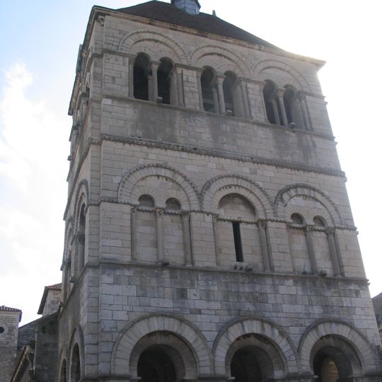 Église Saint-Léger d'Ébreuil