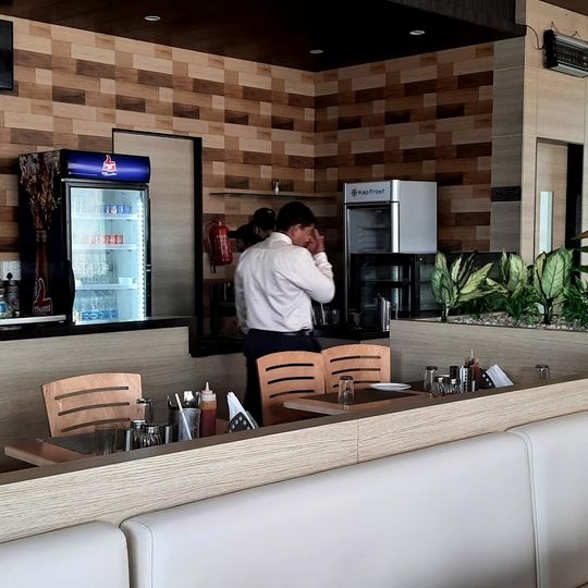 Sugar 'N Spice, Valsad City