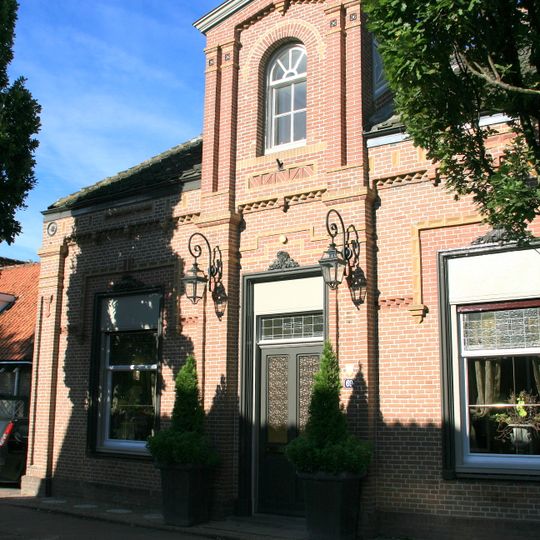Voormalige onderwijzerswoning