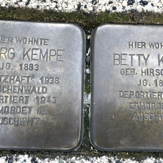 Stolperstein en memoria de Georg Kempe