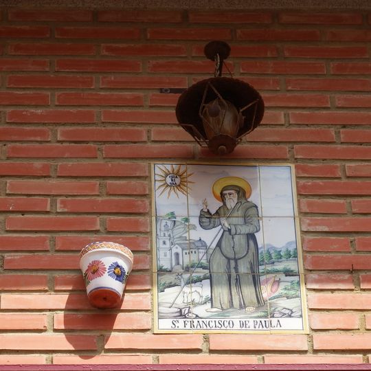 Ceramic panel of Saint Francis of Paola at Mota street