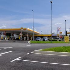 Shell Taman Pelangi