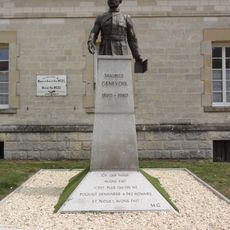 Hommage au couple Van Wezel.