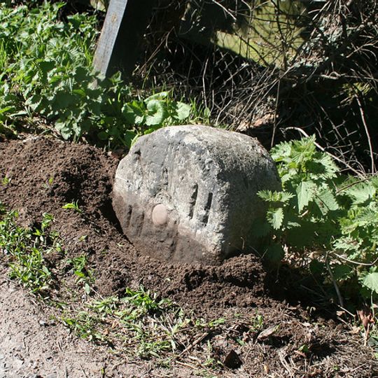 Milestone, Bridge End, Harpford,  just E of bridge over River Otter