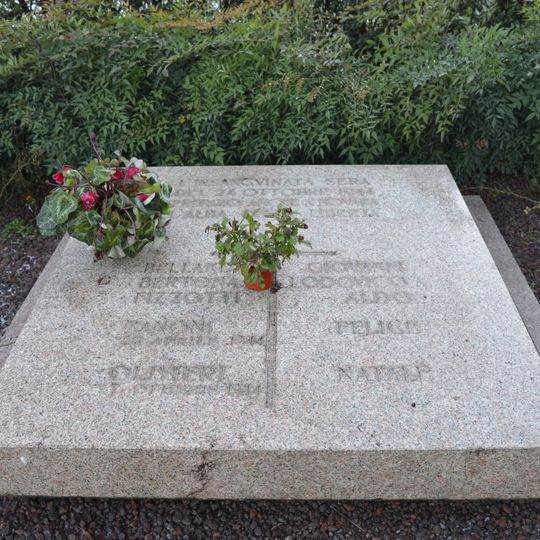 Monumento ai caduti della strage di Novara del 24 ottobre 1944