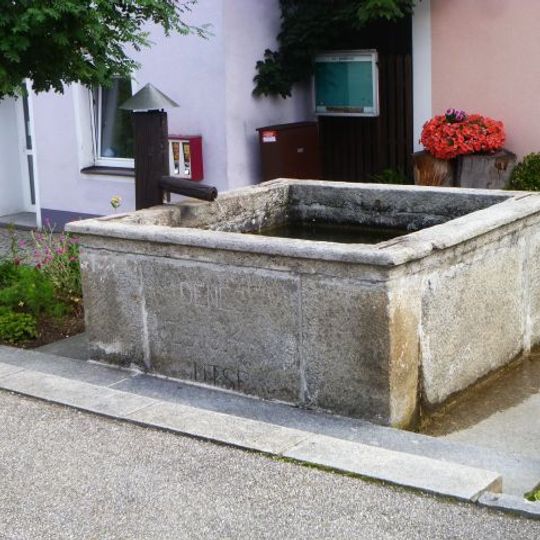 Brunnen