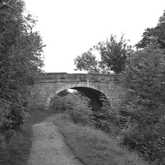 Leeds And Liverpool Canal Blakey Bridge Number 144